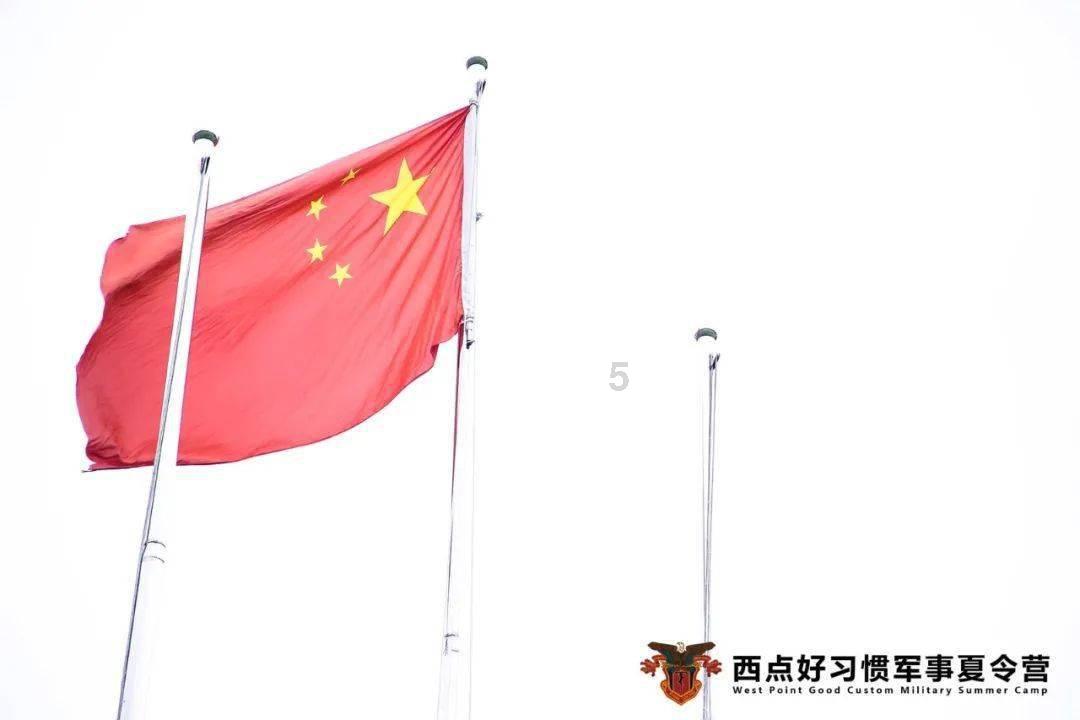 迷路的可爱女宝宝